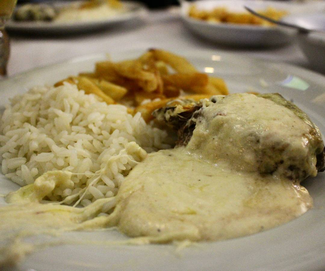 Filé Mignon à 4 queijos no Restaurante da Mama, em Balneário Camboriú, em Santa Catarina (Foto: La Viagem)