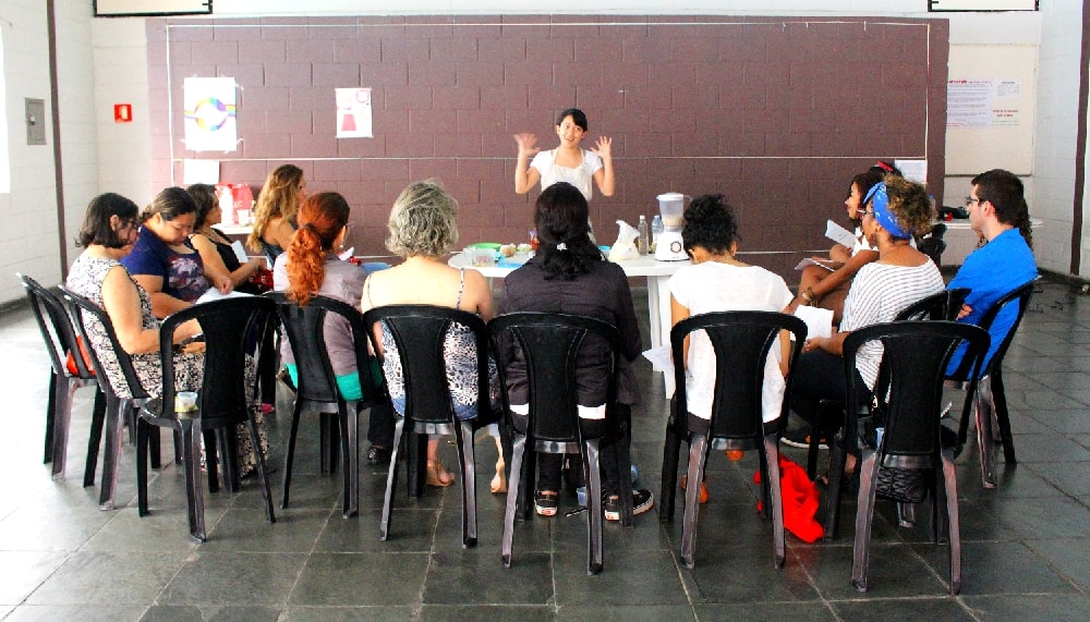 Oficina de culinária vegana no Caiçara Vegan Fest, na cidade de Santos, litoral de São Paulo (Foto: La Viagem)