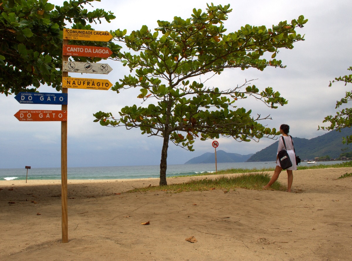 Situada dentro do Parque Estadual de Ilhabela, a Praia dos Castelhanos é um dos destinos paradisíacos mais procurados de Ilhabela (Foto: La Viagem)