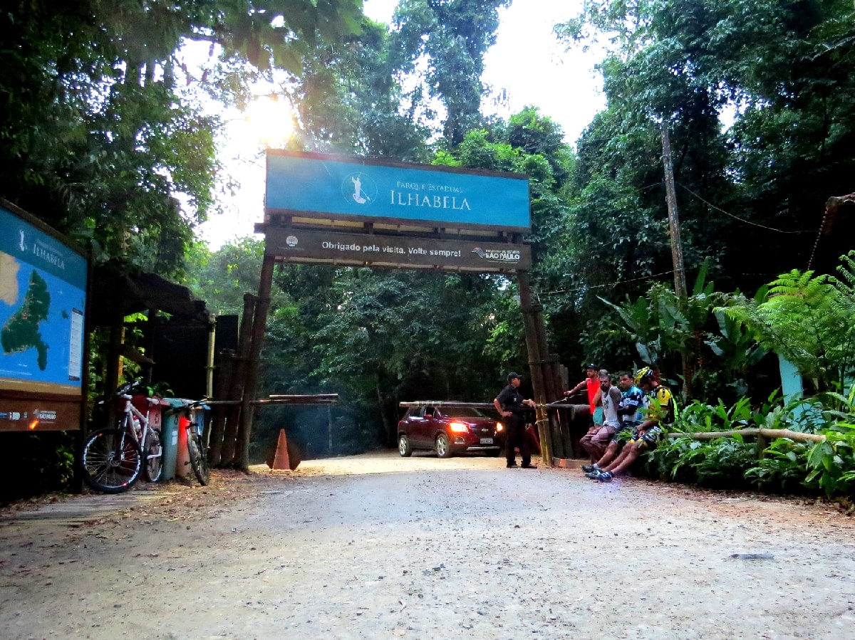 Situada dentro do Parque Estadual de Ilhabela, a Praia dos Castelhanos é um dos destinos paradisíacos mais procurados de Ilhabela (Foto: La Viagem)