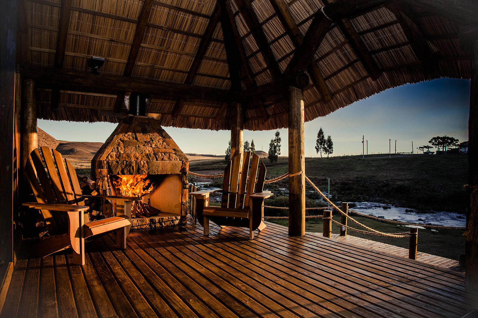 Parador Casa da Montanha, em Cambará do Sul, no Rio Grande do Sul. Glamping com vista montanhosa e perfeita para se conectar com a natureza sem perder mão do luxo. (Divulgação/Internet)