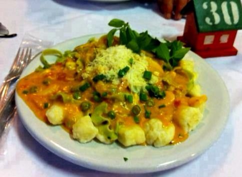 Um dos pratos tradicionalmente italiano da Cantina Família Azzolin. (Divulgação/Internet)