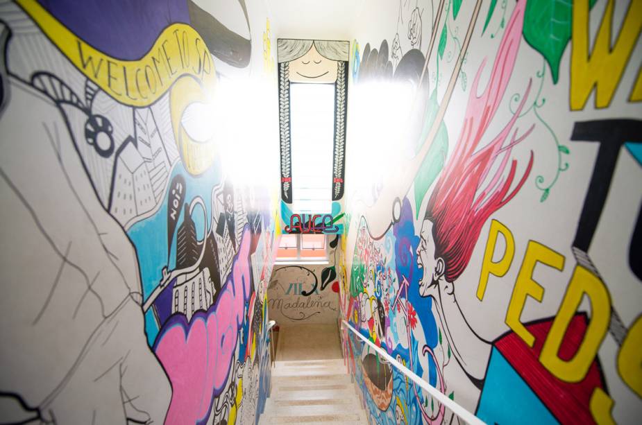 Pertinho do metrô da Vila Madalena, o Hostel Alice se destaca pelo serviço e atendimento, sempre muito aconchegante e com cara de casa. (Divulgação / Nômades Digitais)
