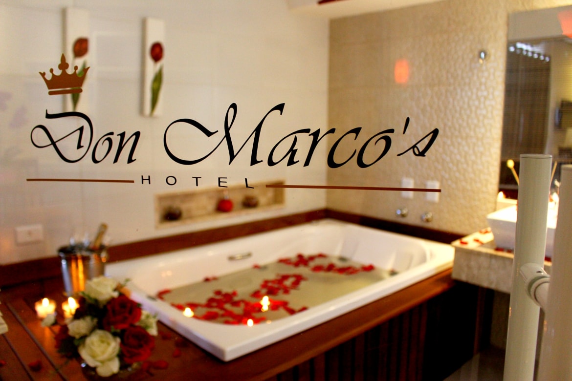 Hidromassagem da suíte Super Luxo no Don Marco’s Hotel, no Guarujá. (Foto: La Viagem)